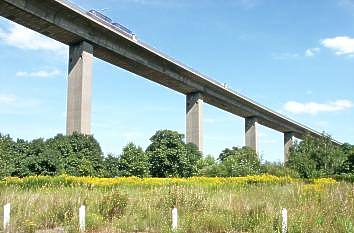 östliche Rampenbrücke der Köhlbrandbrücke