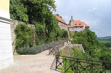 Terrassengarten mit Altem Schloss in Dornburg