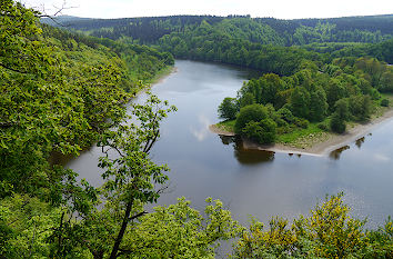 Blick auf die Saale bei Schloss Burgk