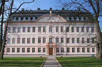 Hauptfront Wasserschloss Oppurg