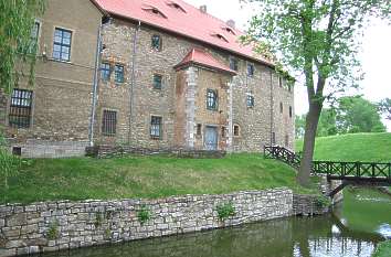 Wassergraben an der Ordensburg