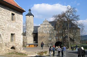 Großer Innenhof auf Burg Ranis