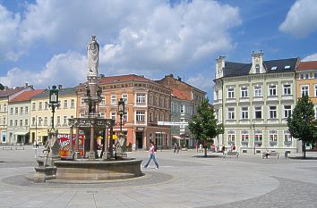 Markt mit Heinrichsbrunnen in Meiningen