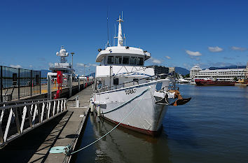 Hafen von Cairns