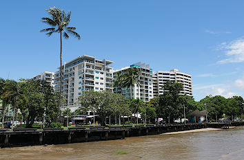 Wattenmeer und Esplanade Cairns