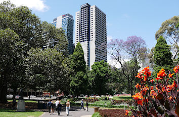 Flagstaff Gardens in Melbourne