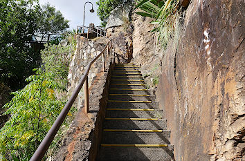 Treppe im Felsen am Kangaroo Point in Brisbane