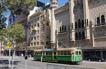 Historische Straßenbahn in der Flinders Street