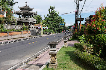 Straße in Semarapura auf Bali