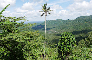 Berge bei Badangbai auf Bali