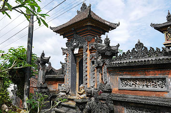 Hauseingang Gapura bzw. Kori auf Bali