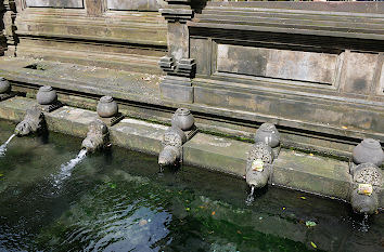 Wassertempel Pura Tirta Empul auf Bali