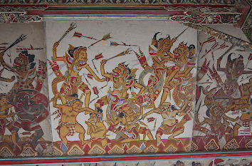 Deckenmalerei im Königspalast in Semarapura auf Bali