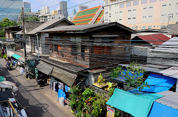 Traditionelles Wohnviertel in Bangkok